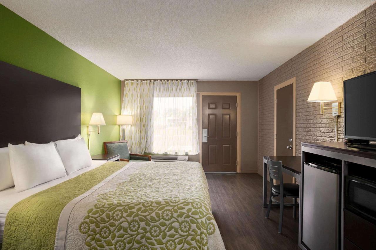 Days Inn By Wyndham Hardeeville/ I-95 State Line Exterior foto
