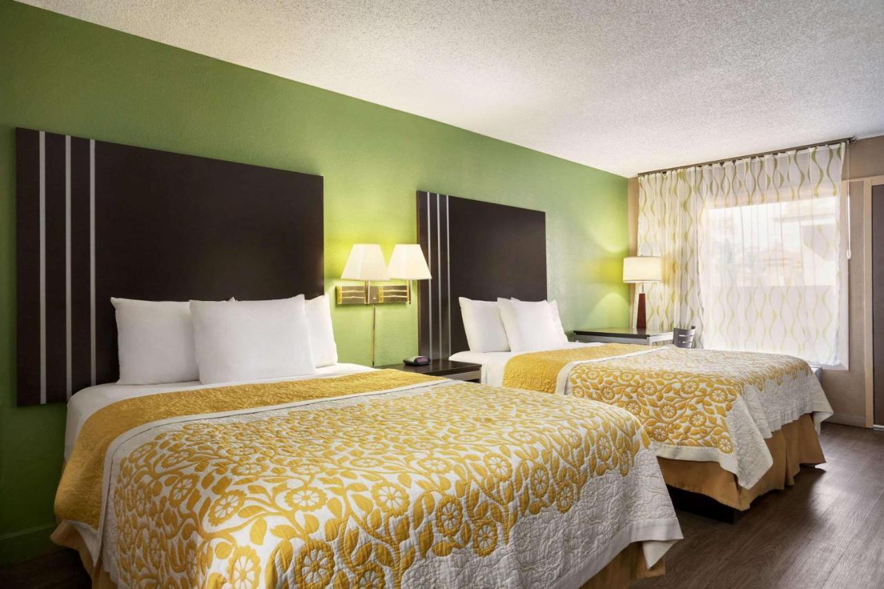 Days Inn By Wyndham Hardeeville/ I-95 State Line Exterior foto