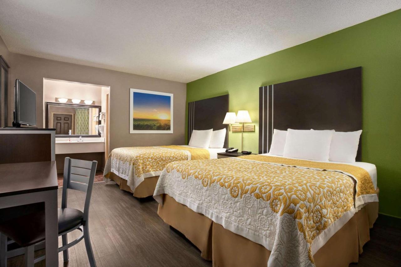 Days Inn By Wyndham Hardeeville/ I-95 State Line Exterior foto