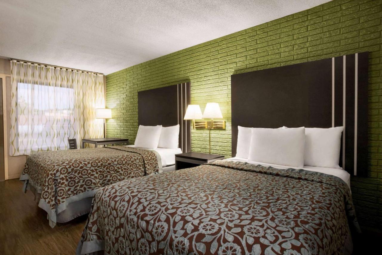 Days Inn By Wyndham Hardeeville/ I-95 State Line Exterior foto