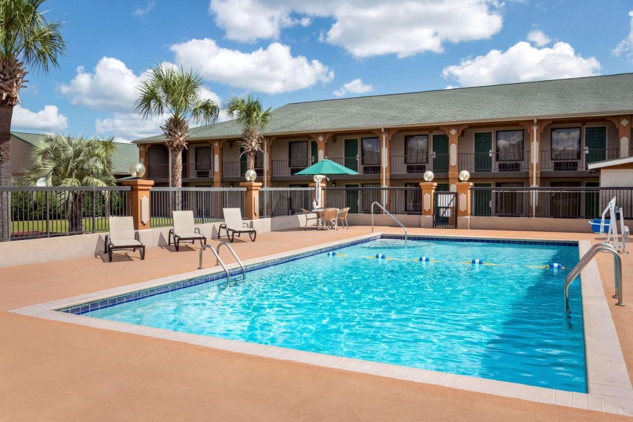 Days Inn By Wyndham Hardeeville/ I-95 State Line Exterior foto